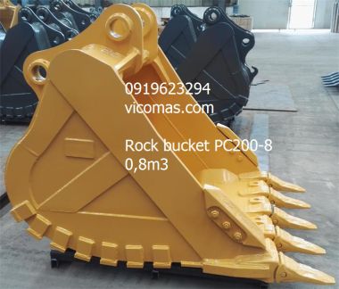GÀU LÀM ĐÁ MÁY ĐÀO KOMATSU PC200-8, 0,8M3 / ROCK BUCKET