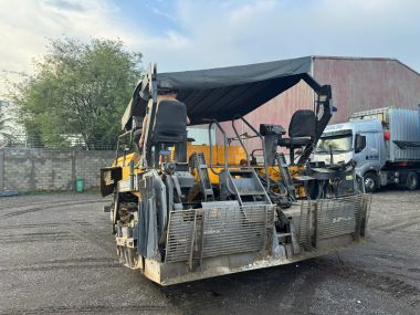 Máy rải Blaw-Knox PF5510, bánh sắt, Nước SX: USA, bàn là 6m.